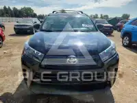 2019 Toyota Highlander photo