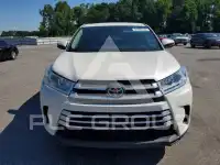 2019 Toyota Highlander photo