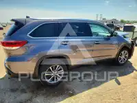 2019 Toyota Highlander фото