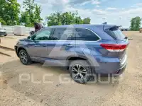 2019 Toyota Highlander photo