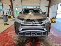 2019 Toyota Highlander фото