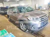 2019 Toyota Highlander фото