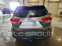 2019 Toyota Highlander фото