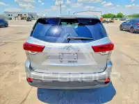 2019 Toyota Highlander фото