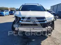 2019 Toyota Highlander фото
