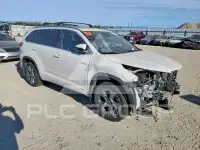 2019 Toyota Highlander фото