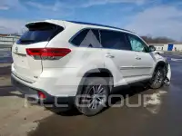 2019 Toyota Highlander фото
