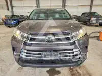 2019 Toyota Highlander фото