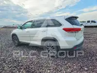 2019 Toyota Highlander photo