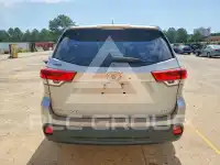2019 Toyota Highlander фото