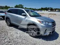2019 Toyota Highlander фото