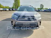 2019 Toyota Highlander фото