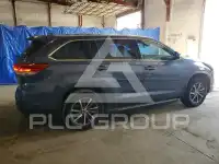 2019 Toyota Highlander фото