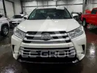 2019 Toyota Highlander фото