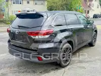 2019 Toyota Highlander фото