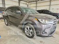 2019 Toyota Highlander фото