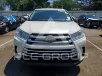 2019 Toyota Highlander фото