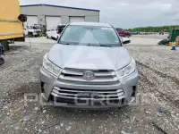 2019 Toyota Highlander фото