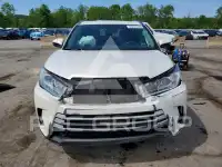 2019 Toyota Highlander photo
