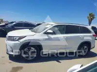 2019 Toyota Highlander фото