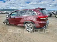2019 Toyota Highlander photo