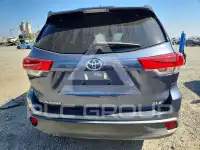 2019 Toyota Highlander фото