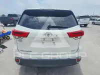 2019 Toyota Highlander фото