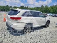 2019 Toyota Highlander фото