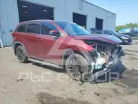 2019 Toyota Highlander photo