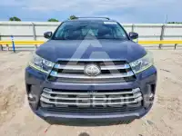 2019 Toyota Highlander фото