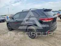 2019 Toyota Highlander photo