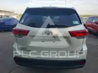 2019 Toyota Highlander фото
