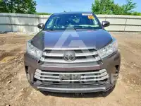 2019 Toyota Highlander photo
