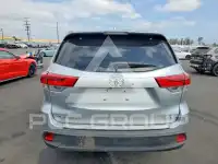 2019 Toyota Highlander фото