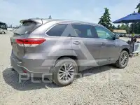 2019 Toyota Highlander фото