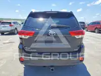 2019 Toyota Highlander фото