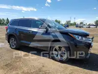2019 Toyota Highlander photo