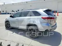 2019 Toyota Highlander фото
