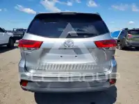 2019 Toyota Highlander фото
