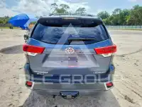 2019 Toyota Highlander фото