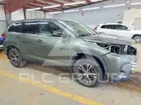 2019 Toyota Highlander фото