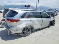 2019 Toyota Highlander фото
