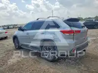 2019 Toyota Highlander фото