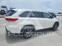 2019 Toyota Highlander фото