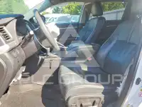 2019 Toyota Highlander photo
