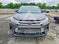 2019 Toyota Highlander фото