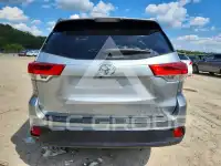 2019 Toyota Highlander фото