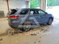 2019 Toyota Highlander фото