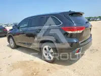 2019 Toyota Highlander photo