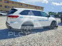 2019 Toyota Highlander фото